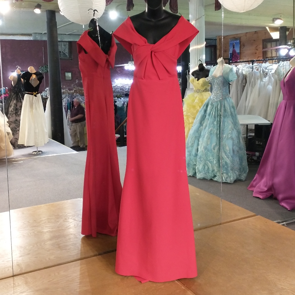 Tarik Ediz Off Shoulder Red Jersey Dress
